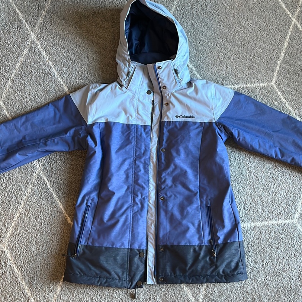 Columbia skiing jacket